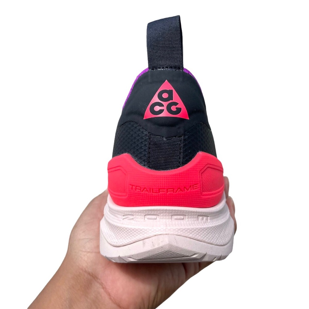 ACG Nike Zoom Air AO 'Black Laser Crimson' - Picture 6 of 6